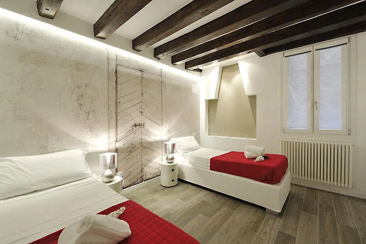Ca Forner - Cannaregio Apartment By Wonderful Italy Βενετία